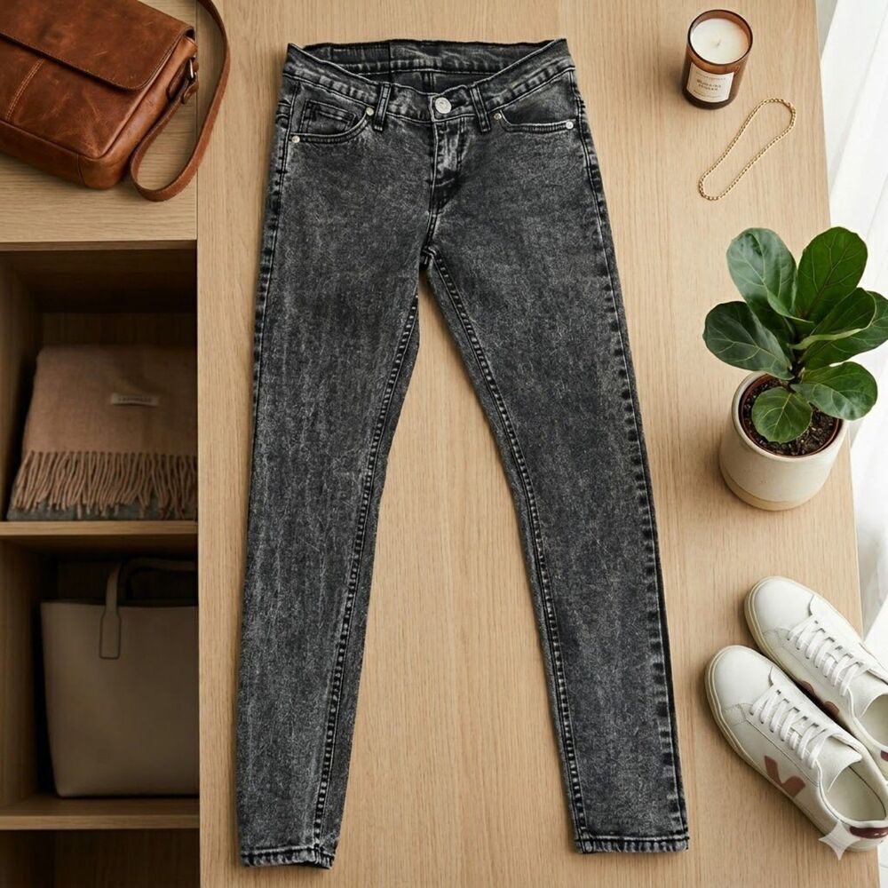 J2J Black Acid Washed Low-Rise Super Skinny Jeggings Size Medium Fits Small